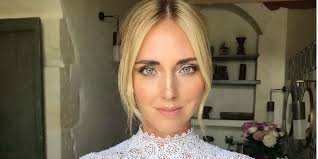 38 creme/rosé blush spitze in geist. Stefano Gabbano Bezeichnet Chiara Ferragnis Hochzeit Als Billig