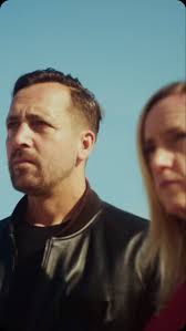 Ölsardinen-, Ölsardinenindustrie! Seit heute ist die Neuinterpretation  dieses alten Klassikers überall im Streaming und auch als Video auf  YouTube. Ich hoffe, es gefällt euch. 🐟🐟🐟 🎻: Shir-Ran, Jonathan, Coen,  Nariman 🎥: Fred