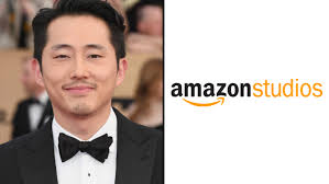 The walking dead fan favourite glenn rhee met one of the most brutal and bloody ends on twd when he was killed at the hands of negan. The Walking Dead Alum Steven Yeun Inks First Look Deal With Amazon Studios Deadline