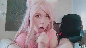 Pink haired Catgirl eating cum - XNXX.COM