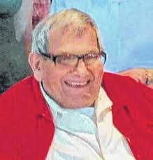 Karla Dean's Instagram, Twitter & Facebook