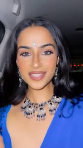 reception makeup slay , ., ., ., #indian #desi #indianwedding  #punjabiwedding #desiaesthetic #gujarti #punjabi #nj #nyc #bollywood  #bollywoodsongs #explorepage #explore #indianjewelry #therizvigirls