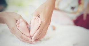 ) alat untuk membatik, untuk menampung lilin sementara sebagai alat batik tulis sebelum di gambarkan ke selembar kain Faktor Penyebab Kaki Bayi Menjadi Bengkok Popmama Com