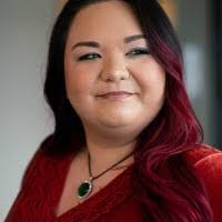 Stephanie Hubbs's Instagram, Twitter & Facebook