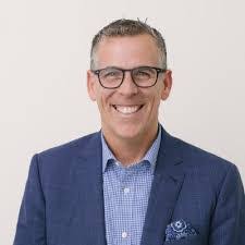 Jeff Ewart's Instagram, Twitter & Facebook