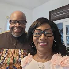 Tony Hinton (@revtdoc) • Instagram photos and videos