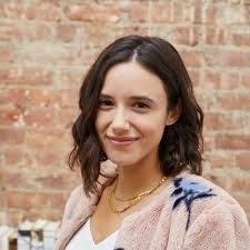 Jacqueline Su's Instagram, Twitter & Facebook