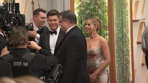 Jost will publish his first book, a very punchable face, on july 14 through. Colin Jost Wedding Announcement Was Scarlett S Idea