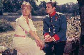 Christine (Arte) La première rencontre désastreuse d'Alain Delon et Romy  Schneider