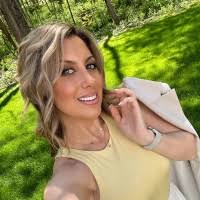 Linda Conboy's Instagram, Twitter & Facebook