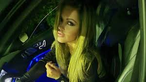 Auch julia jasmin rühle, genannt „jj, liebt große und schnelle autos. Xp5 Yggvnevmbm