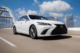 2019 Lexus ES First Drive: First Foray Into F Sport