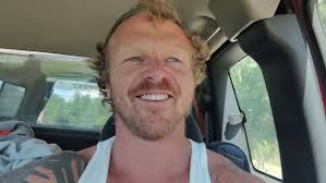 ABEL SOUSA IFBBPRO COFFEE AND DOUBLE BICEPS, C.16 Coach and athlete