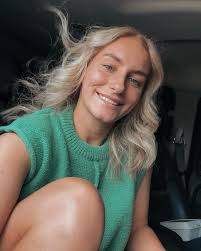 Riley Pierce (@_rileysimone) • Instagram photos and videos