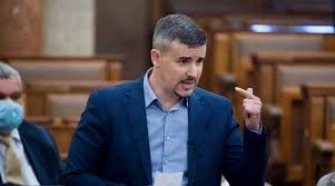 Последние твиты от jakab péter (@peterjakab1). Jakab Peter Ezt Uzente Orban Viktornak A Szuletesnapja Alkalmabol Blikk