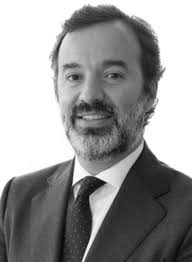 Fausto Romero's Instagram, Twitter & Facebook