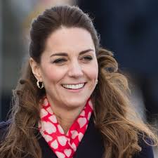 Kate is the daughter of. Kate Middleton Apologises To Young Royal Fan For Not Looking Like A Real Princess Ok Magazine