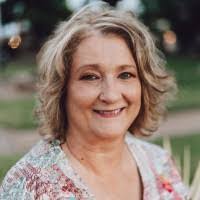 Amy Yowell's Instagram, Twitter & Facebook