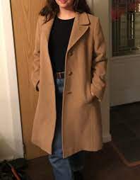 Larry levine womens camel hair funnel neck coat feature luxurious blend of camel hair and lambswool is sure to keep you warm. 12 99 For This 100 Camel Hair Coat Looked It Up And It Sells For 180 250 Used Thriftstorehauls