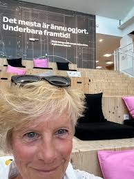 Stanley Nielsen's Instagram, Twitter & Facebook