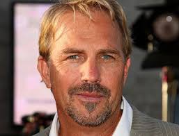 Dec 03, 2020 · kevin costner previously dated actress peggy trentini and model bobbie brown. Frauenschwarm Und Weltretter Kevin Costner