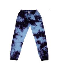 Take your pants and fold 2 inches over on one leg lengthwise. Tie Dye Max Roux