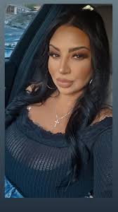 Unapologetically me..💋🩷😉, #sbeauty , #lifestyle , #1of1 , #makeup ,  #explore , #slay