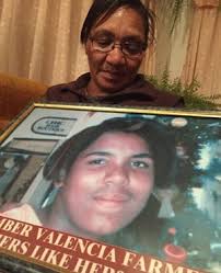 Valencia Farmer se ma wil aanbeweeg ná 17 jaar