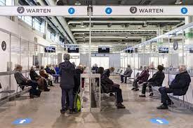 Noch im mai sollen sich alle erwachsenen für jetzt geht es vorwärts mit den impfungen. Impfen Und Wieder Stockt Es In Der Schweiz