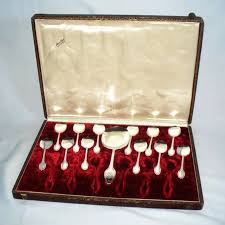 Epingle Sur Silver Flatware Serving Pieces Tableware