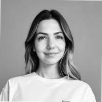 200+ "Fiona" profiles