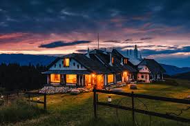 Cazare exclusivista si experiente unice pe gol alpin. 16 Locatii Pentru Vacante De Vis In Romania Vaycay Idei De Vacante