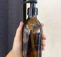 Flacon avec pompe en verre teinté 300 ml