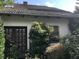 Hiermit slen wir ihnen eine interressante liegenschaft für ihr wohnkonzept vor. Haus Zum Verkauf Larchenweg 10 61476 Kronberg Im Taunus Hochtaunuskreis Mapio Net