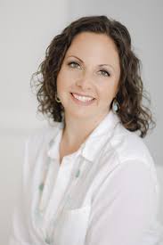 Biz Her Way Series: Meet Emily Aarons, Business Alignment Coach