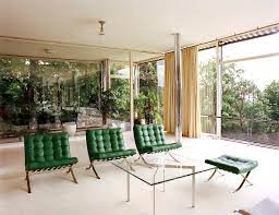 Visit villa tugendhat to discover a marvelous example of the functionalist architecture movement that hit brno during the 1920s. Ludwig Mies Van Der Rohe Mary Gaudin Villa Tugendhat Divisare