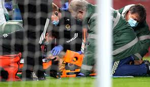 Bis 29.juni 2008 in österreich und in der schweiz ausgetragen. Wolverhampton Star Jimenez Erleidet Schadelbruch Bei Zusammenprall Mit Arsenals David Luiz