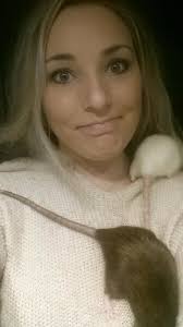 Any of you have helpers? 🤔😆