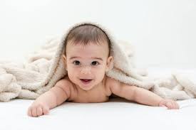 Nama bayi laki laki modern yang indah. 499 Nama Bayi Laki Laki Modern A Z Rangkaian Dan Artinya