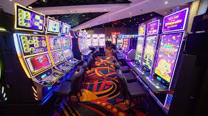Experience the Thrill of Sizzling Hot Deluxe Slot Machine at Hugewin
