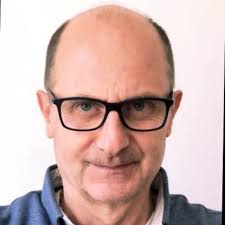 This past April, Rafael Viñoly Architects Partner Bassam Komati was  recognized as a Distinguished Alumnus of the Maroun Semaan Faculty of  Engineering and Architecture at AUB (MSFEA) during the…