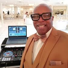 G Dorsey (@Chefg_dj)