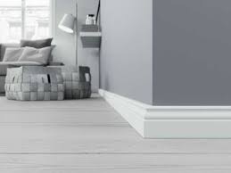 Hamburger Berliner Sockelleiste Eco Mdf Folie Weiss 19 X 60 Mm In 2020 Design Fussboden Sockelleisten Fussleisten Weiss