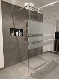 er zijn niet veel huizen waar plaats is in de badkamer voor zo een grote douche in ons project in ijzendijke is het badkamer badkamer inrichting grote douche
