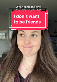 How do you not want to know where the hundreds of people hurdling through  the air above us are going??? #badromance #avgeek #aviation #planespotting