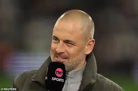 🚨🚨🚨"Breaking: Bruno Fernandes given 72hrs to decide if he wants to leave  Man Utd in mega-money move to Al-Hilal." [Chris Wheeler] #transfernews  #transferrumours #manchesterunited #brunofernandes