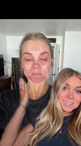 Amber Ostrom's Instagram, Twitter & Facebook