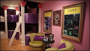 Movie Themed Bedrooms Home Theater Design Ideas Hollywood Style Decor Movie Decor Home Cinema Decor M Movie Theater Decor Bedroom Themes Movie Decor