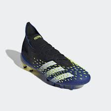 It looks to have had a lovely spray painted effect. Adidas Predator Freak 1 Ag Fussballschuh Schwarz Adidas Deutschland