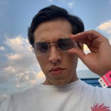 Brent Bobo's Instagram, Twitter & Facebook